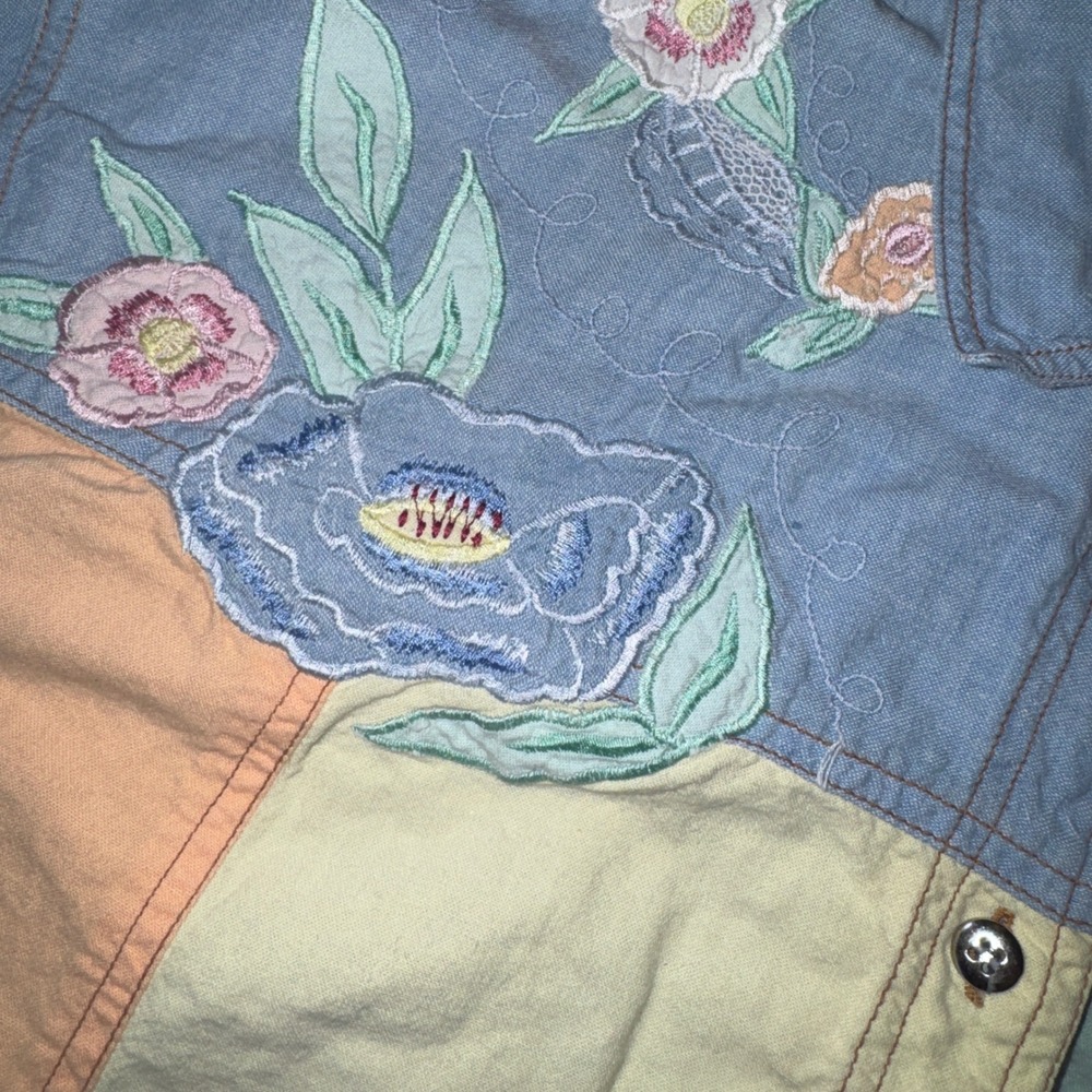 Styles To Go Button Down Shirt Womens 12 Multicolor Pastel Floral Embroidered - Picture 4 of 11